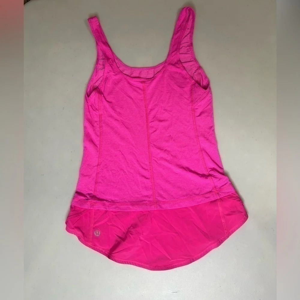 2/$28 Lululemon Mod‎ Moves Tank Raspberry Glo EUC! Size 4 (check Pics)